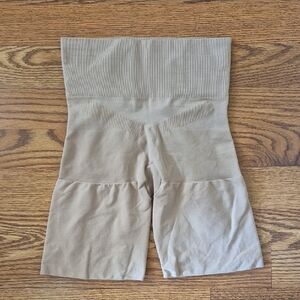 SPANX Assets Red Hot Label Nude Shaping Shorts